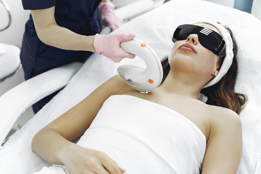 Diode Laser Chest and Abs – 10 Sessions